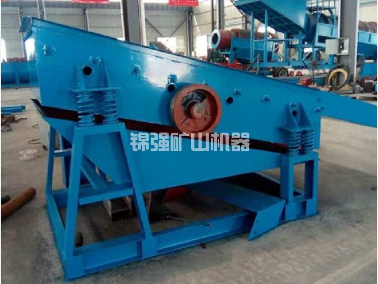 高頻振動篩(圖4) 高頻振動篩(圖4)